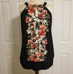 White House Black Market Floral Keyhole Halter. XL.